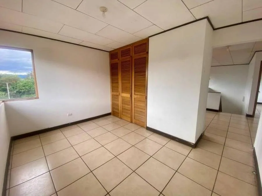 Venta de Casa en Santo Domingo, Heredia. RAH 25-1056 - Venta en Santo Domingo — photo 3