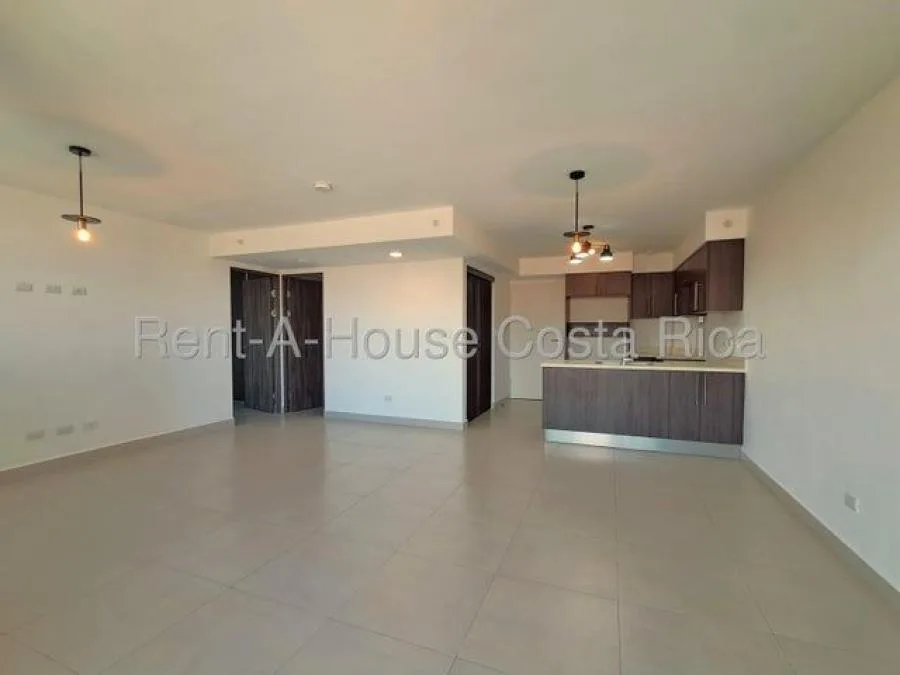 Alquiler de APARTAMENTO en ALTAMIRA SAN PABLO HEREDIA - Alquiler / Renta en San Pablo — photo 3