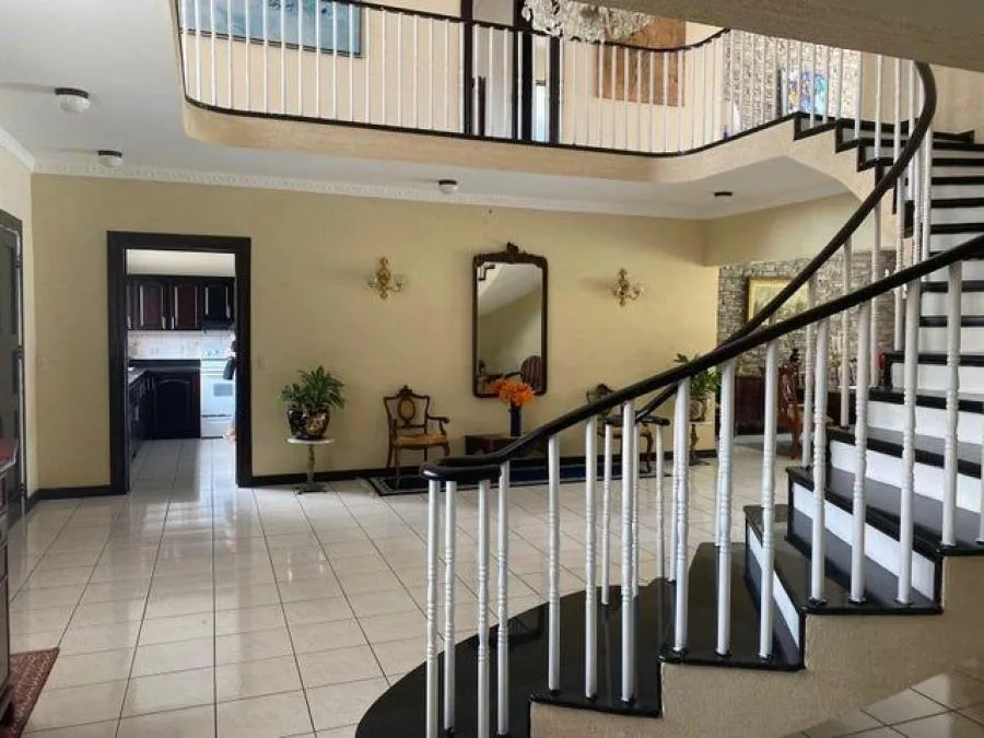 Venta de Hermosa Casa en Brasil de Mora San Jose - Venta en Mora — photo 2
