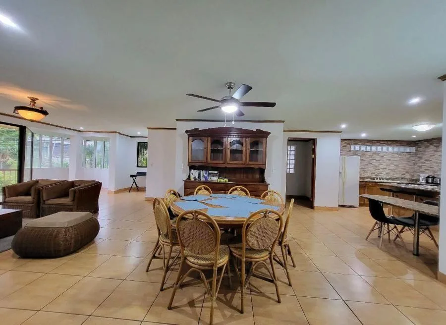 Casa amueblada en Belén Heredia MGA - Alquiler / Renta en Belén