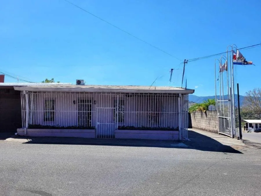 Venta de Lote + Casa en San Antonio de Belên, Heredia. RAH 25-1489 - Venta en Belén