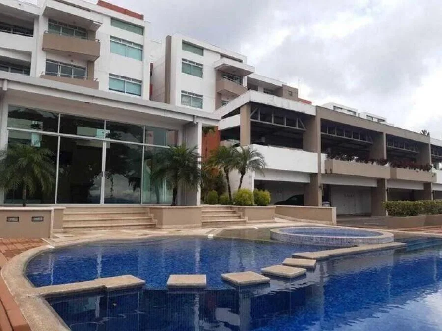 Venta de Apartamento en Santa Ana, San José. RAH 25-798 - Venta en Santa Ana
