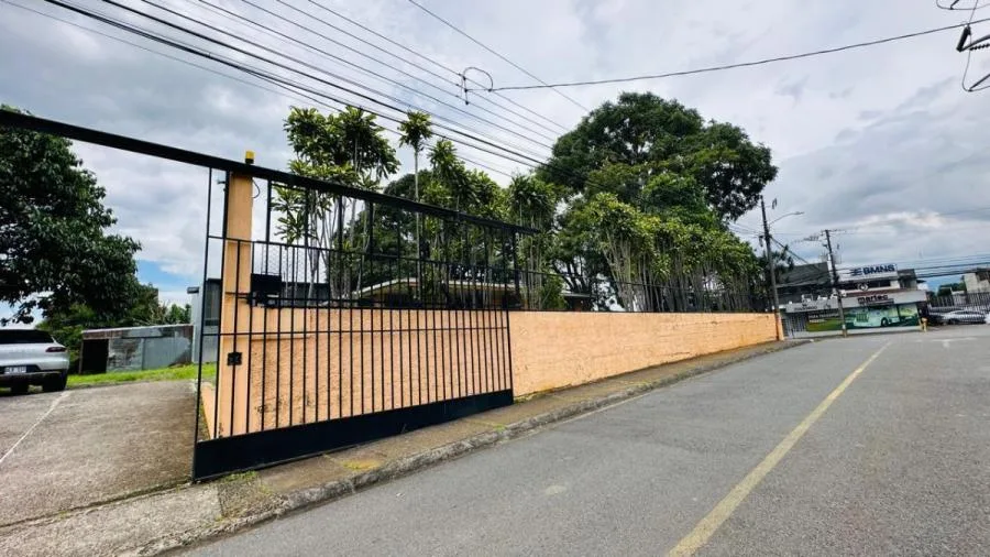 Alquiler de Propiedad Comercial/Residencial Esquinero en Belén-La Asunción, Heredia. RAH 26-837 - Alquiler / Renta en Belén