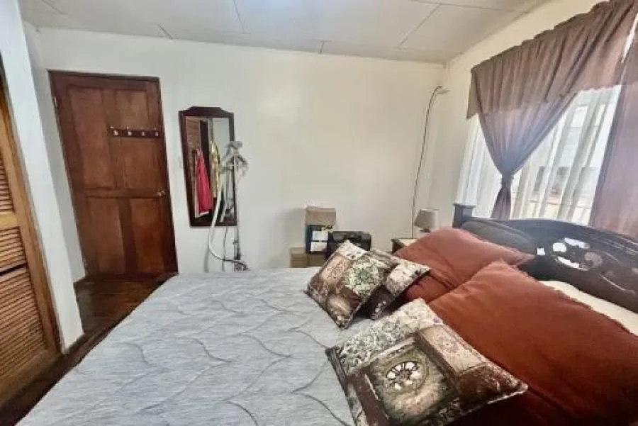Inversión en Airbnb del Este: Torre Ifreses, Curridabat. Si buscas una propiedad con alta ocupación, excelente retorno y demanda constante, este apartamento de 30 m² en Torre Ifreses ...