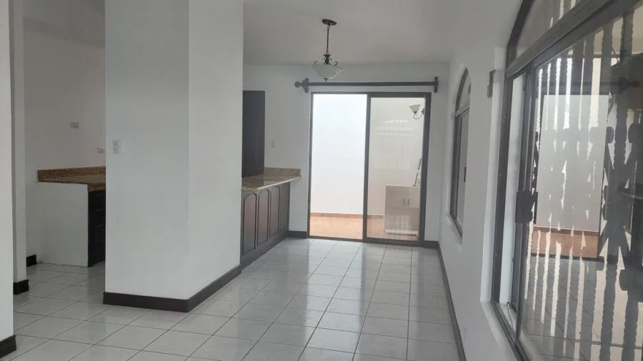 Casa en venta en Moravia, San José. RAH 23-67 - Venta en Moravia — photo 2