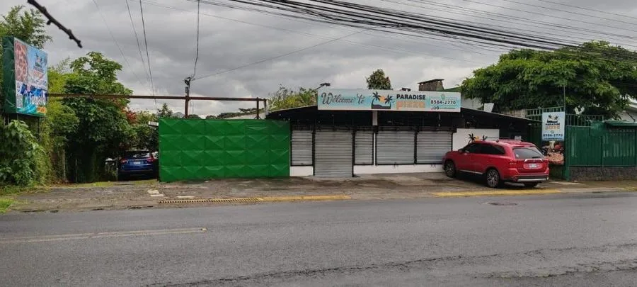 Venta de Aptos, Casa y Local en Tibás, San José.  - Venta en Tibás