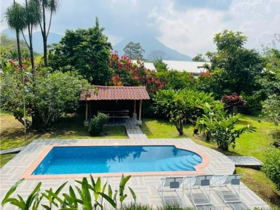 Casa en venta en La Fortuna, excelente para airbnb, 4PDC7373742 - Venta en San Carlos