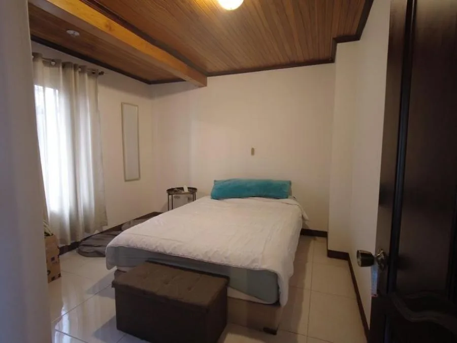 MLS-23-752 LS VENTA CASA SANTO DOMINGO HEREDIA - Venta en Santo Domingo — photo 4