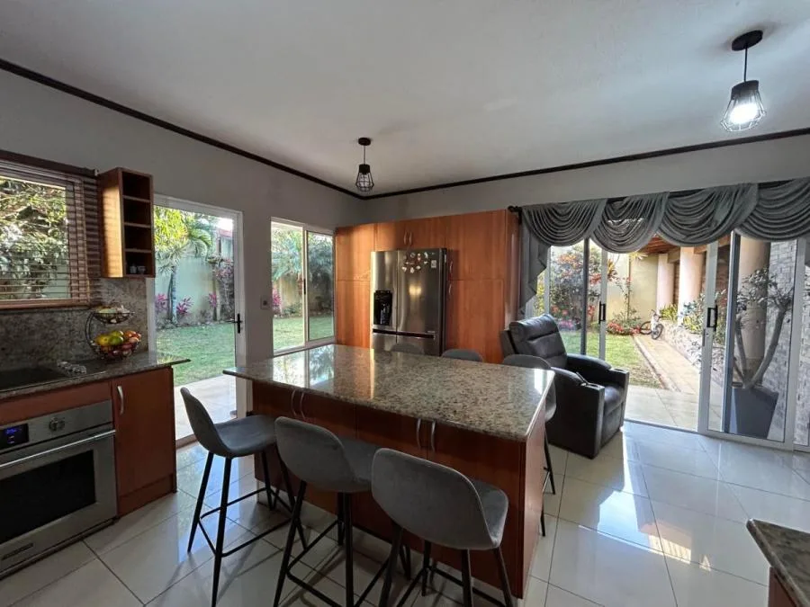 Venta de Casa en San Francisco de heredia MGA - Venta en San Francisco