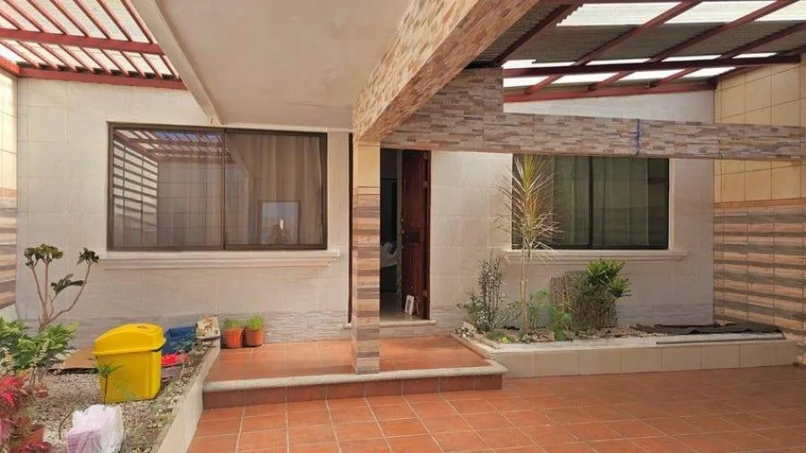 Casa en venta en La estefana, San Rafael de Montes de Oca MLS 25-1586 - Venta en Montes de Oca