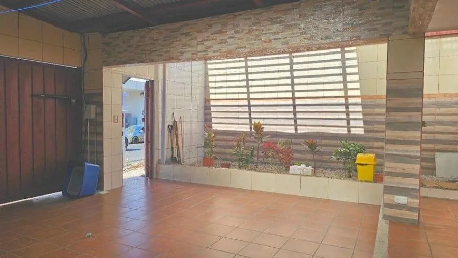 Casa en venta en La estefana, San Rafael de Montes de Oca MLS 25-1586 - Venta en Montes de Oca — photo 2