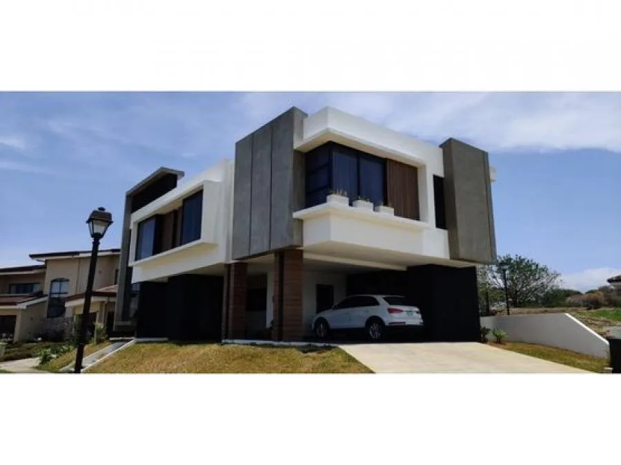 VENTA DE CASA Y APARTAESTUDIO, HEREDIA, SANTO DOMINGO, SANTA ROSA - Venta en Santo Domingo
