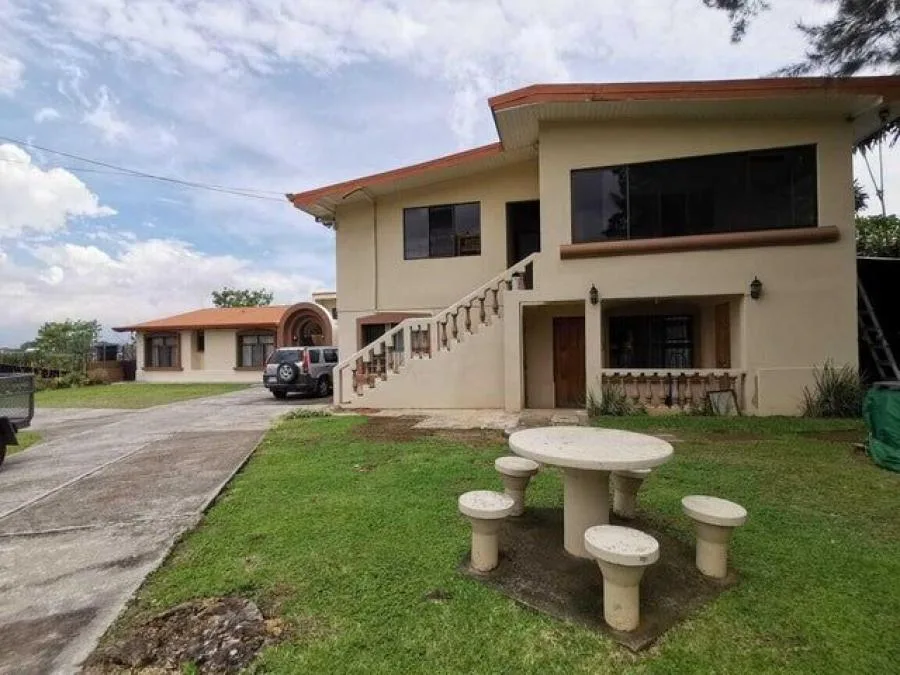 Venta de Hotel en Flores, Heredia. - Venta en Flores