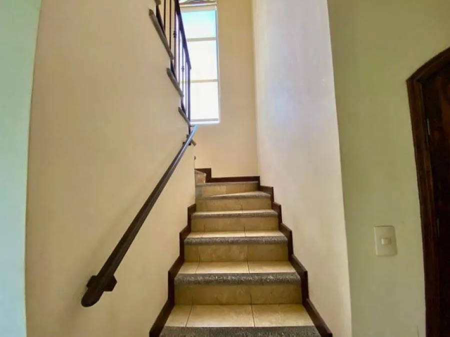 hermosa casa en Santa Ana Centro - Venta en San José — photo 2