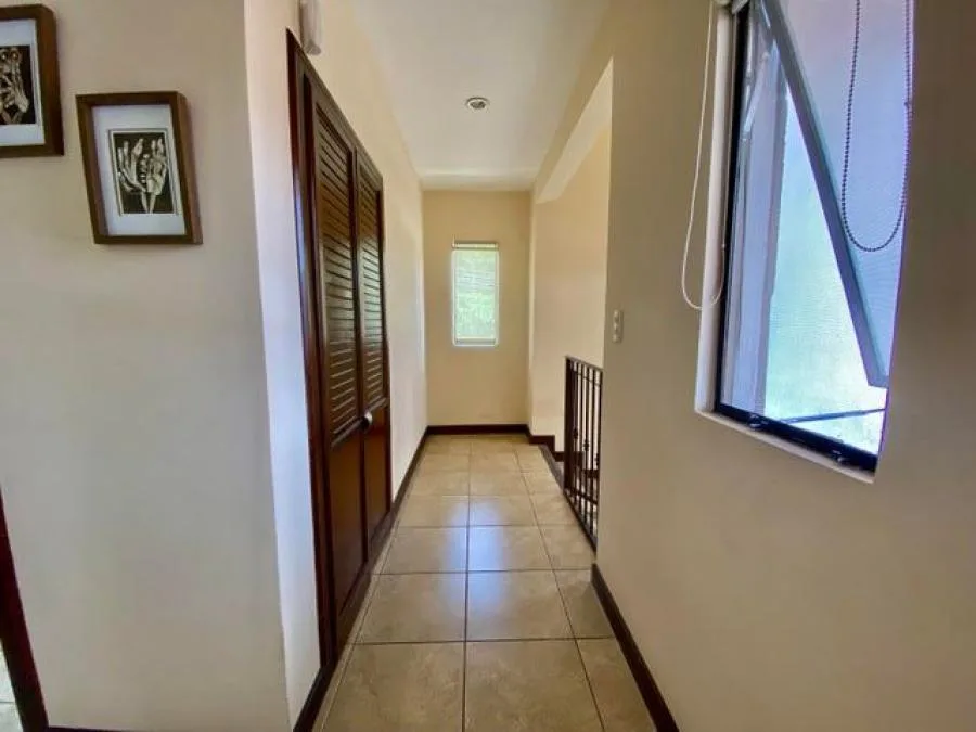 hermosa casa en Santa Ana Centro - Venta en San José — photo 3