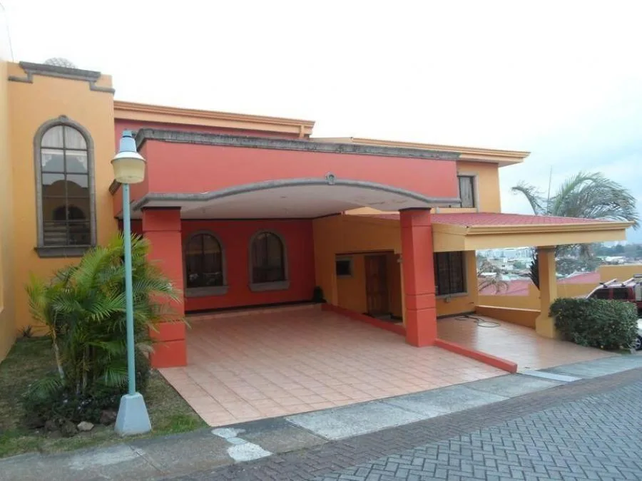 Casa en Venta en Montes de Oca, San José. RAH 23-502 - Venta en Montes de Oca