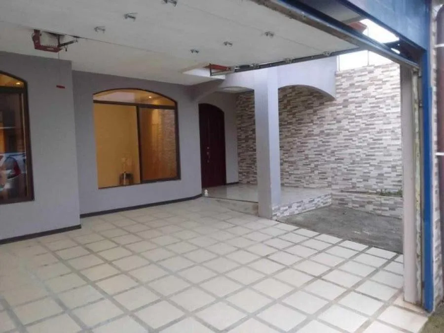 Venta de Casa en Paraíso, Cartago. RAH 24-1731 PRECIO REBAJADO - Venta en Paraíso