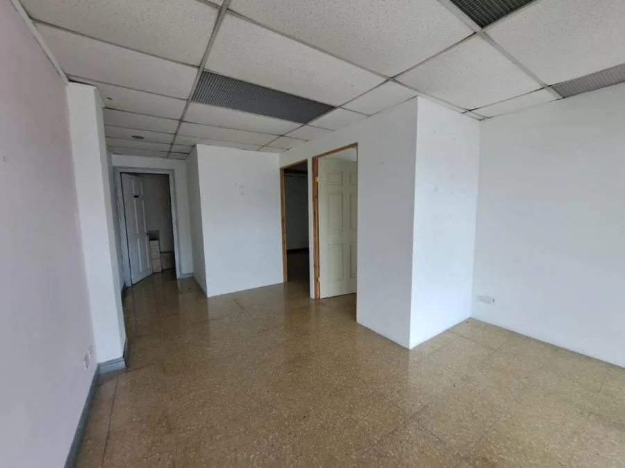 ALQUILER DE LOCAL COMERCIAL, SAN JOSE, SABANA SUR  - Alquiler / Renta en San José — photo 3