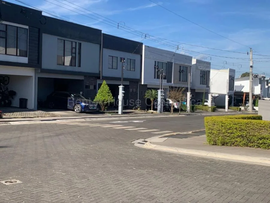 Casa en venta con amenidades exclusivas y entorno natural #26-1631 GS - Venta en La Unión