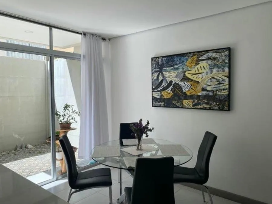 Tu nuevo hogar en Montes de Oca te está esperando! Condominio exclusivo - Venta en Montes de Oca — photo 4