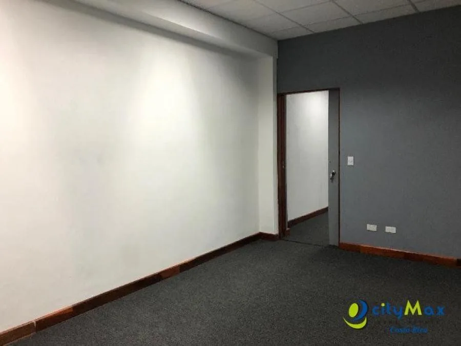 En Alquiler Oficina De 75m² En Barrio Tournon! Sn Jose; Idi: 100266 - Alquiler / Renta en San Francisco