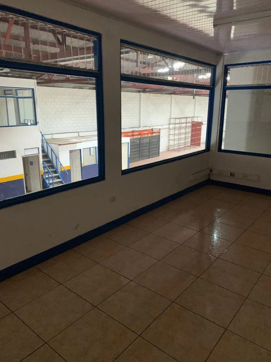 BODEGA EN SAN JOSE EN ALQUILER - Alquiler / Renta en Tibás — photo 5