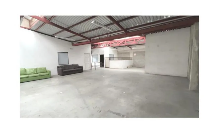 SE VENDE EDIFICIO EN BARRIO TOURNON SAN JOSÉ - Venta en Goicoechea — photo 4