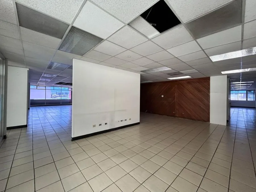 Alquiler de Oficinas y Locales en San José / Mls 25-910 OFC JB - Alquiler / Renta en San José — photo 3