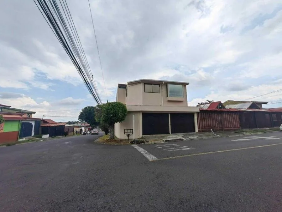 venta de casa en san jose moravia - Venta en Moravia — photo 4