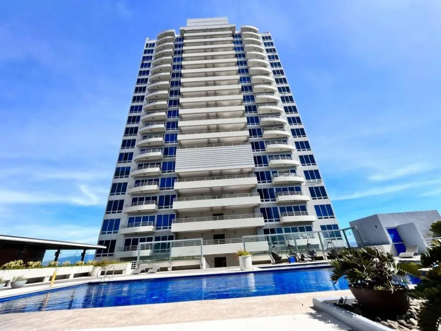 APARTAMENTO EN VENTA EN TORRES DE PASEO COLÓN, SAN JOSÉ RAH 24698  - Venta en Colón