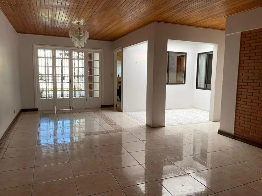Casa en Venta en Goicoechea. San José. RAH 24-1156 - Venta en Goicoechea — photo 4