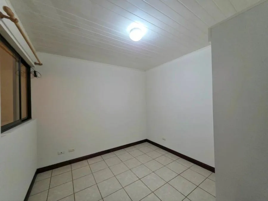 Venta de Apartamento en San Rafael-Montes de Oca, San José.  - Venta en Montes de Oca — photo 2