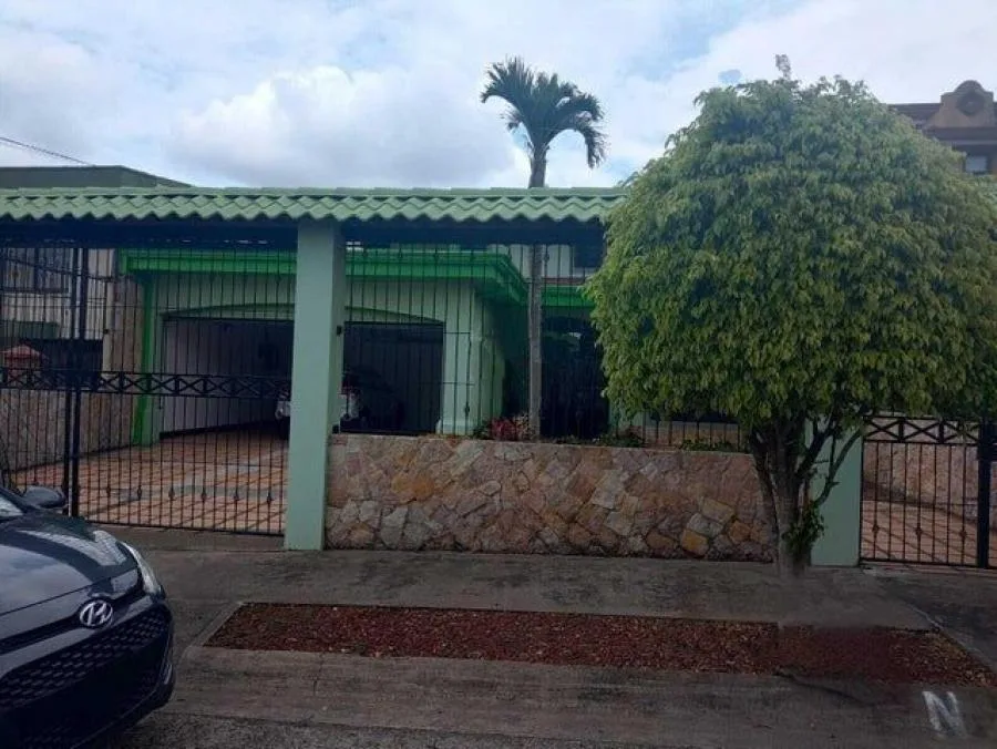 Venta de Espectacular Casa en Moravia / Mls. 26-906 OFC JB - Venta en Moravia