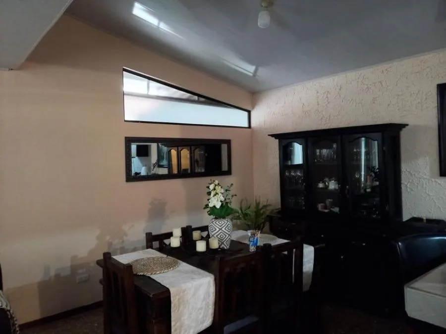 Venta de Casa + APTO en Moravia, San José. RAH 23-1294 - Venta en Moravia — photo 4