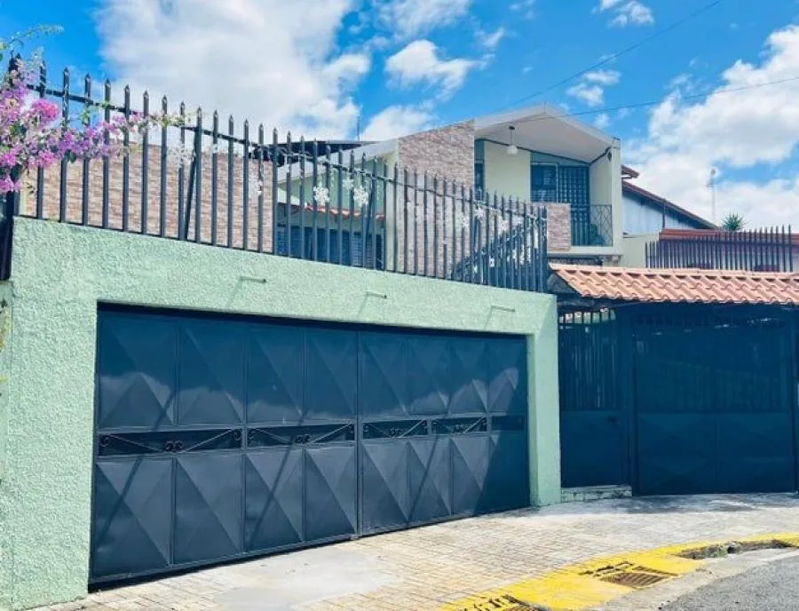 Venta de Casa + APTO en Mercedes de Heredia. RAH 26-1044 - Venta en Mercedes