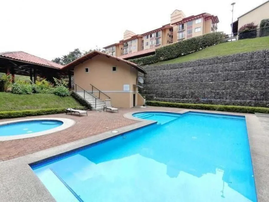 Apartamento en Venta en La Uruca, San José RAH #22958 - Venta en Uruca