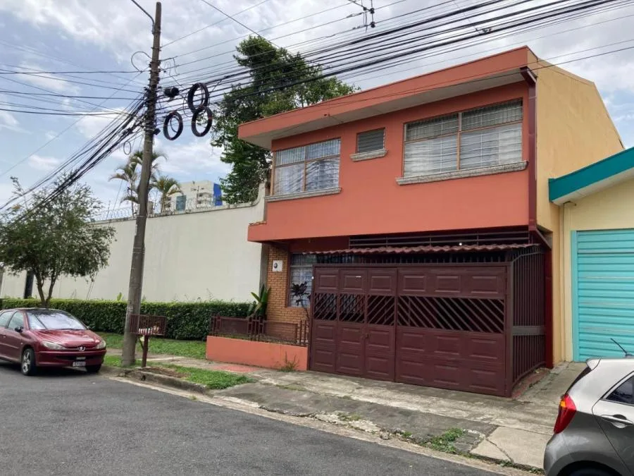 CASA EN VENTA EN SABANA SUR, SAN JOSÉ RAH 24208  - Venta en Mata Redonda