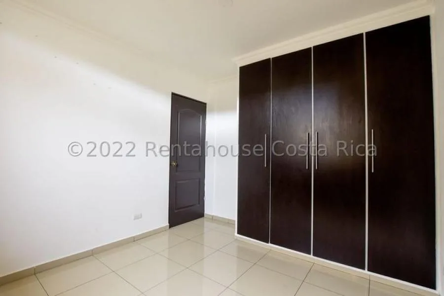 Alquiler de Apartamento en San José. - Alquiler / Renta en San José — photo 4