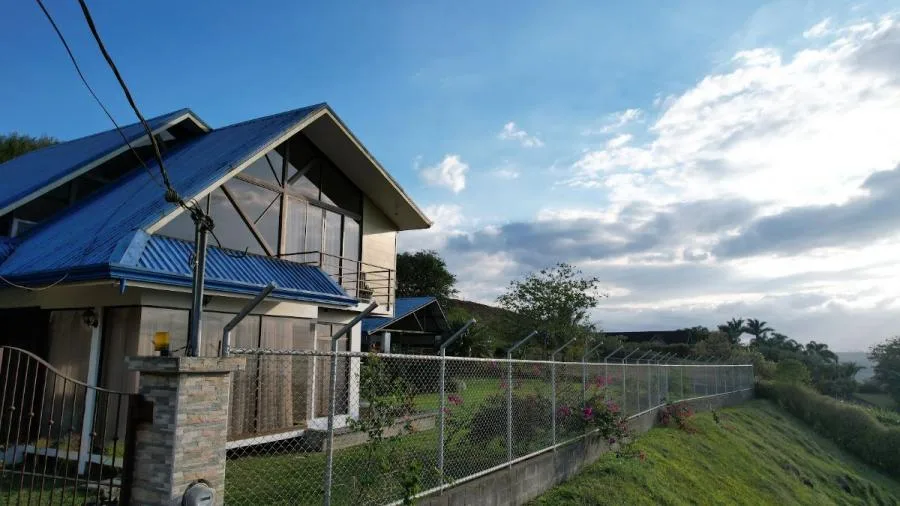 Casa hermosa en San Gerardo de Ciudad Quesada - Venta en Quesada