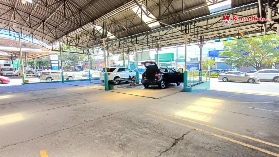 Venta de local comercial en  los yoses PBR - Venta en Carmen