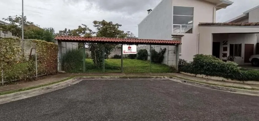 Venta de Casa en La Unión, Cartago. RAH 26-1126 - Venta en La Unión