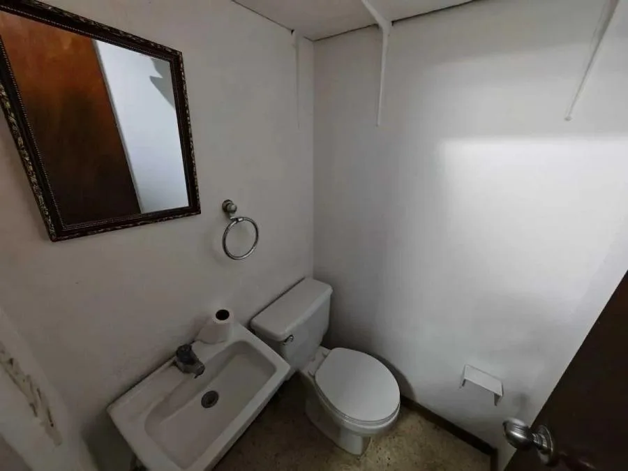 Venta de local comercial en Barrio La California - Venta en San José — photo 2