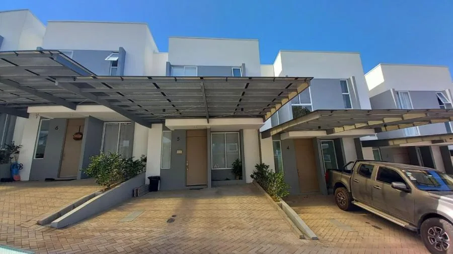 Casa en Venta en Piedades, Santa Ana MLS #22-1140 CL - Venta en Santa Ana