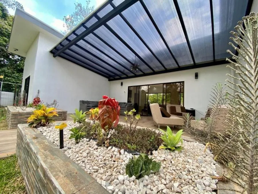Venta de Casa en La Guácima, Alajuela. RAH 26-412 PRECIO REBAJADO - Venta en Guácima