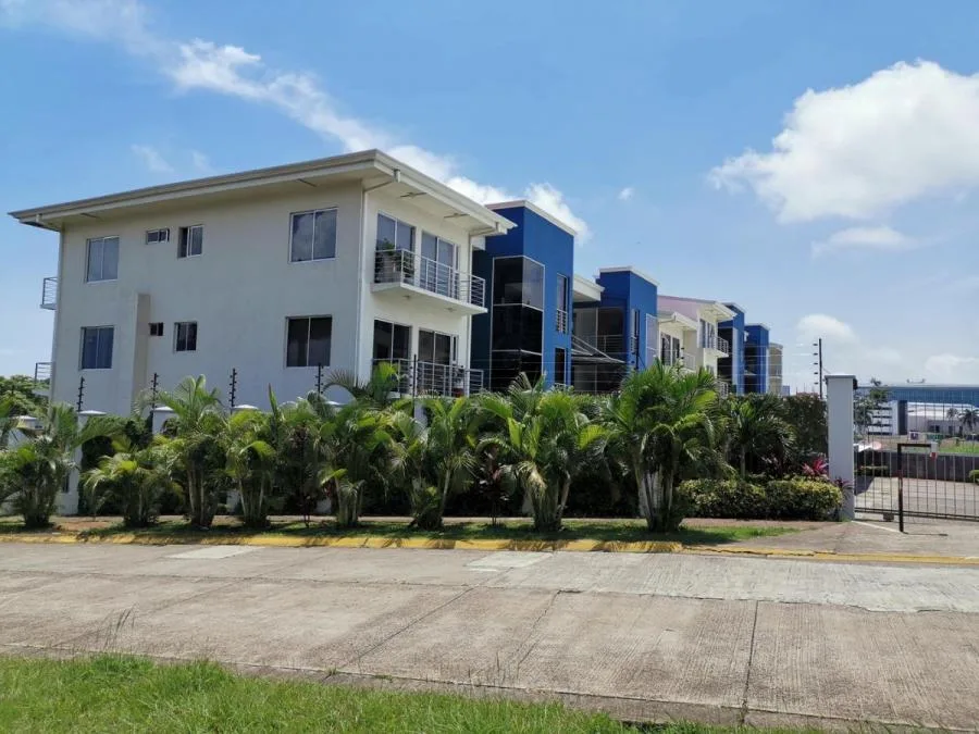 CASA EN VENTA EN HEREDIA, cod: CTL 23-1355 - Venta en Heredia