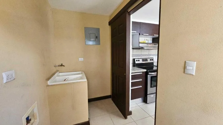 Venta de Casa en Moravia, San José. RAH 26-569  - Venta en Moravia — photo 5