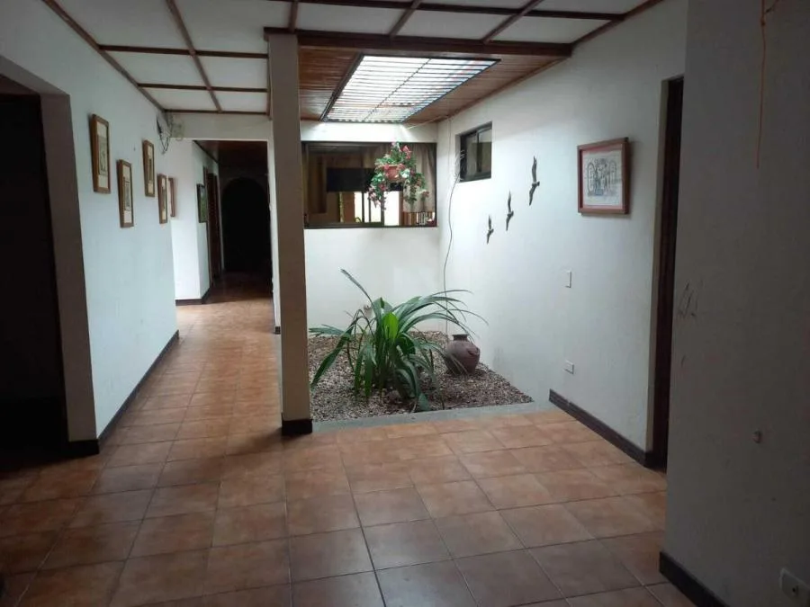 Venta de Casa con uso de suelo Mixto en Santa Rosa de Santo Domingo Heredia MGA - Venta en Santo Domingo — photo 4