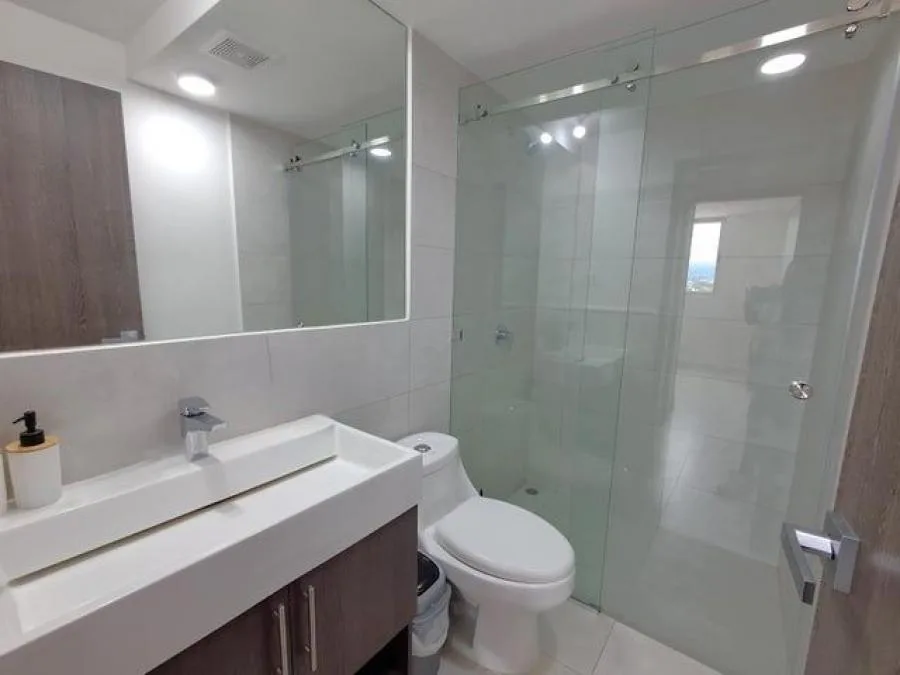 SE ALQUILA APARTAMENTO EN CONDOMINIO ALTAMIRA HEREDIA - Alquiler / Renta en San Pablo — photo 2
