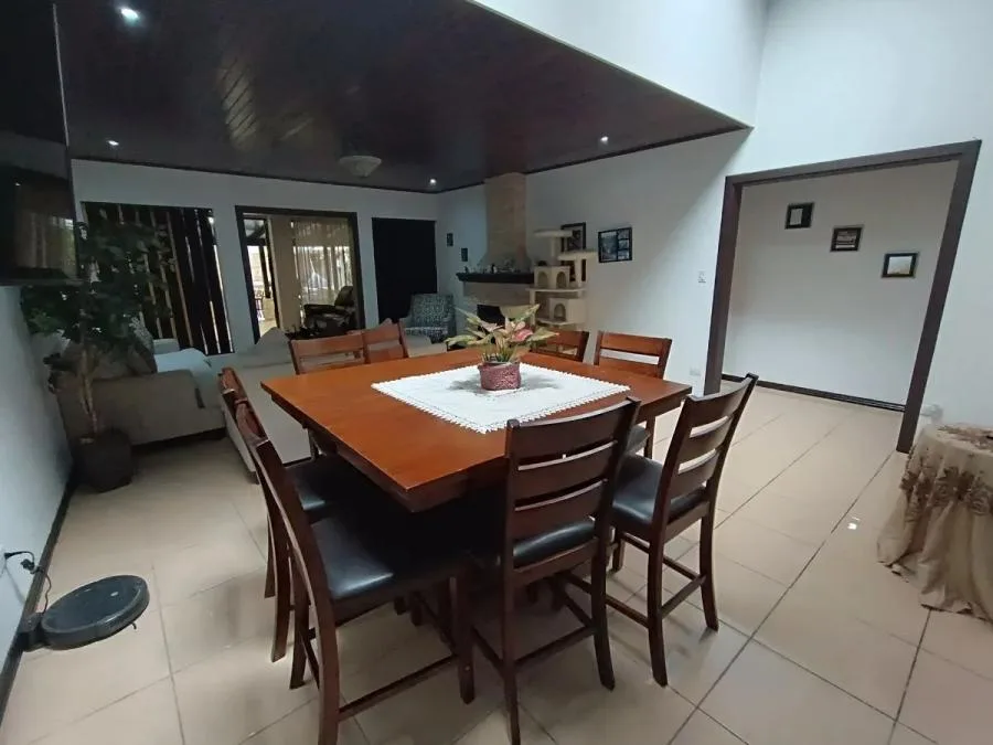 Venta de casa con local comercial en Santo Domingo de Heredia US$ 520,000 #TK9239 - Venta en Santo Domingo — photo 5