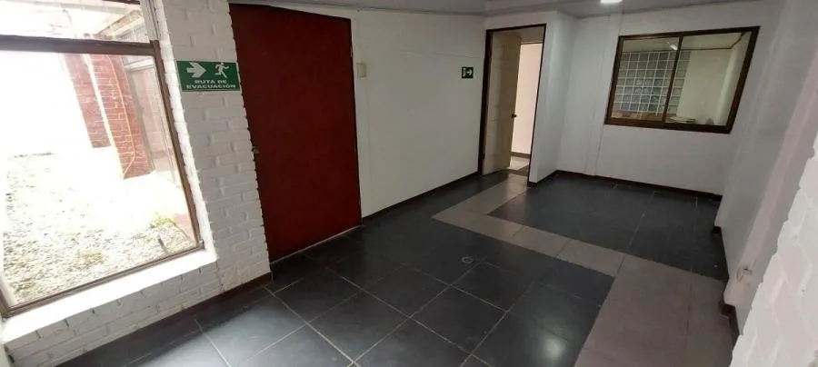 Venta de Edificio Comercial en Ipis de Goicoechea.  - Venta en Goicoechea — photo 3